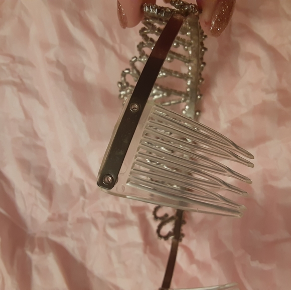 Rhinestone Crown - Picture 7 of 7